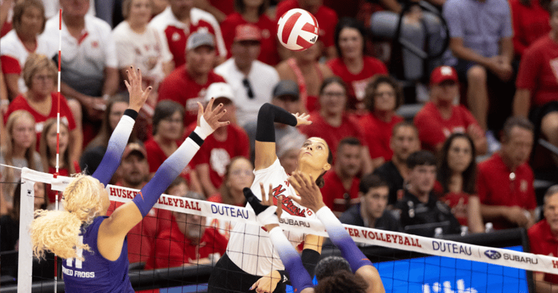 Merritt Beason Nebraska Volleyball (3)