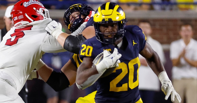 Michigan running back Kalel Mullings. © Rick Osentoski-Imagn Images