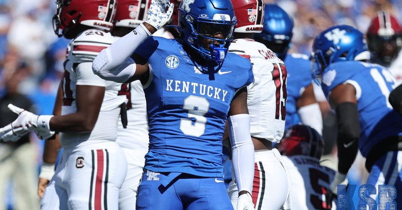 Kentucky defensive back Alex Afari - Dr. Michael Huang, Kentucky Sports Radio