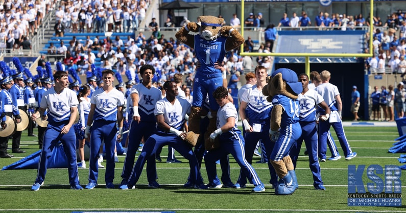 Kentucky Wildcat mascot and cheerleaders perform at Kroger Field - Dr. Michael Huang, Kentucky Sports Radio