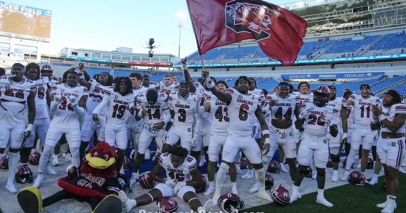 South Carolina football players celebrate after beating Kentucky-Credit CJ Driggers GamecockCentral