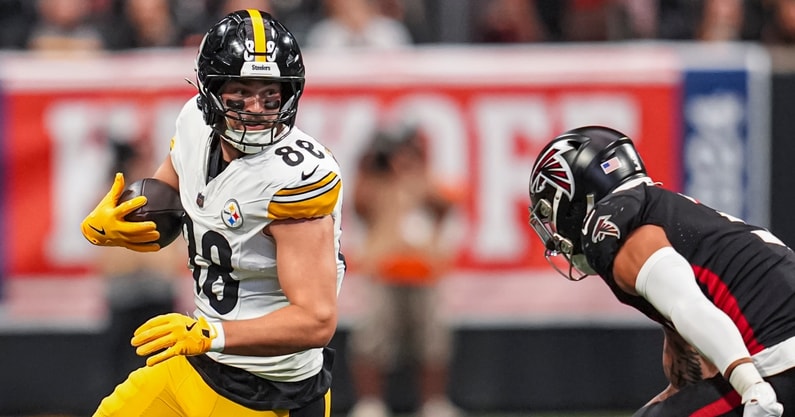 Contract Details Revealed For Pittsburgh Steelers TE Pat Freiermuth   Contract Details Revealed For Pittsburgh Steelers Tight End Pat Freiermuth 