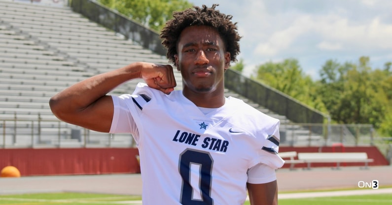 WR Davian Groce