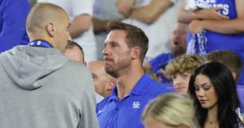 Mark Pope brings 'Hal Mumme style of basketball' to Kentucky - On3