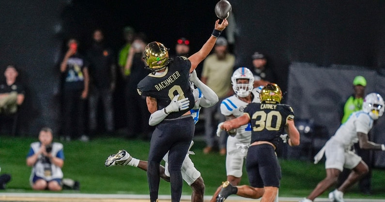 NCAA Football: Mississippi at Wake Forest