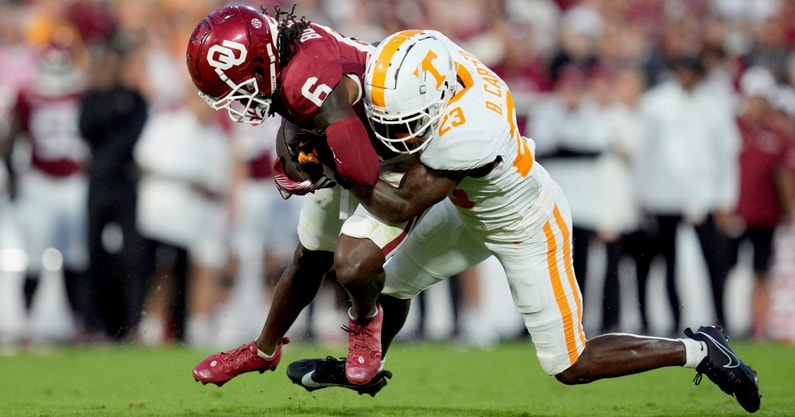 Boo Carter, Tennessee Football | BRYAN TERRY/THE OKLAHOMAN / USA TODAY NETWORK via Imagn Images