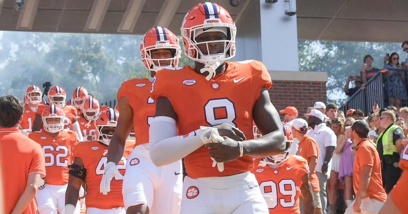 clemson-wide-receiver-adam-randall-injury-update-miss-time-broken-foot-dabo-swinney