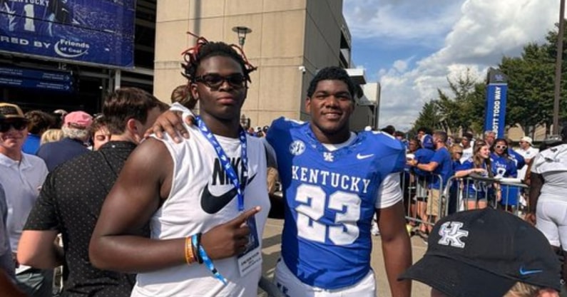 dnilyeon-taylor-first-visit-kentucky-great