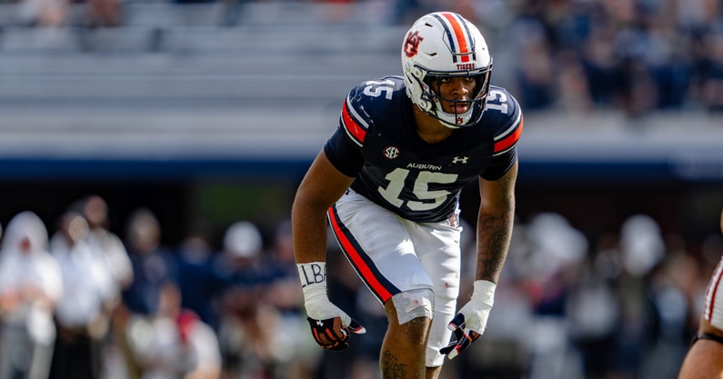 Keldric Faulk (Photo by Matt Rudolph/Auburn Live)