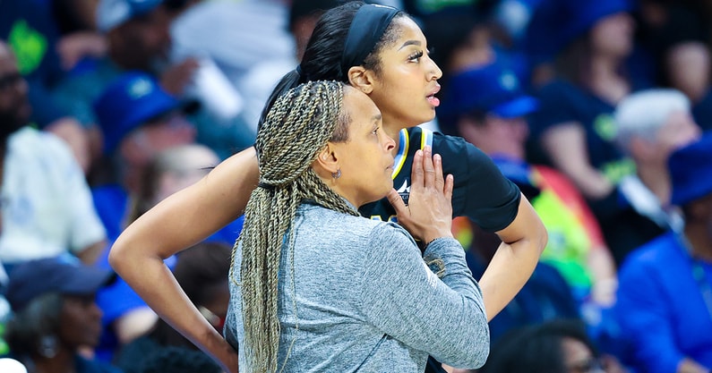 Chicago Sky star Angel Reese and HC Teresa Weatherspoon