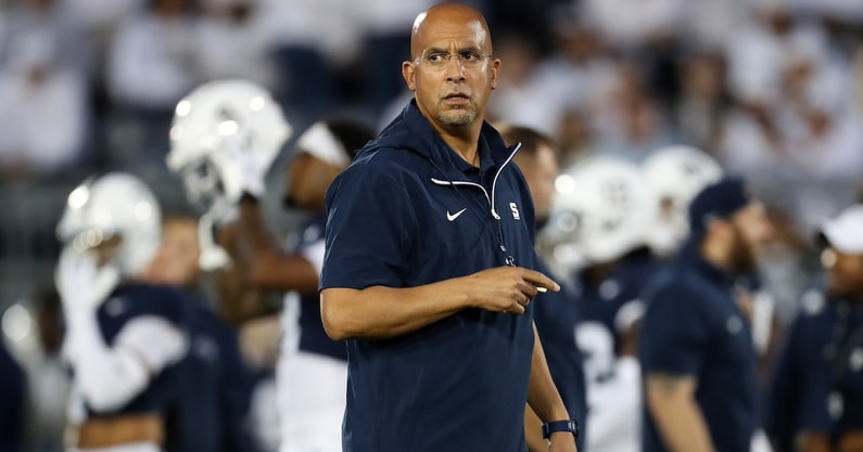 NCAA Football: Illinois at Penn State