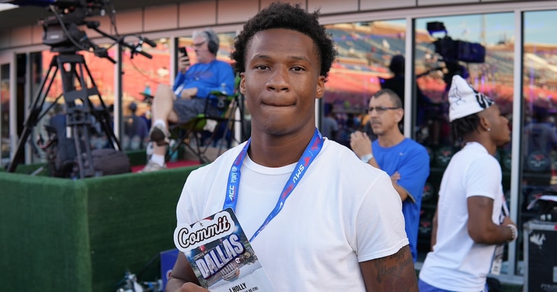 recruits-react-smu-dominant-win-over-fsu-atmosphere-in-ford-stadium