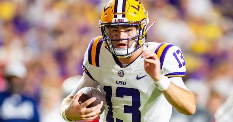 LSU QB Garrett Nussmeier is tied for the NCAA lead in completions (Photo: © SCOTT CLAUSE/USA TODAY Network / USA TODAY NETWORK via Imagn Images)
