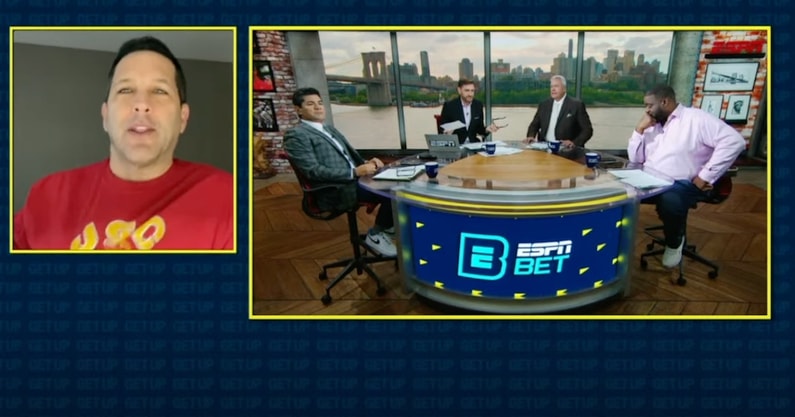 Adam Schefter mocks USC loss to Michigan by wearing shirt on ESPN