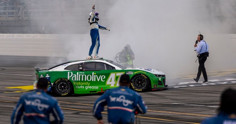 Ricky Stenhouse Jr. Talladega win