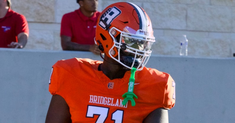 2025 TX OL Ryan Fodje7
