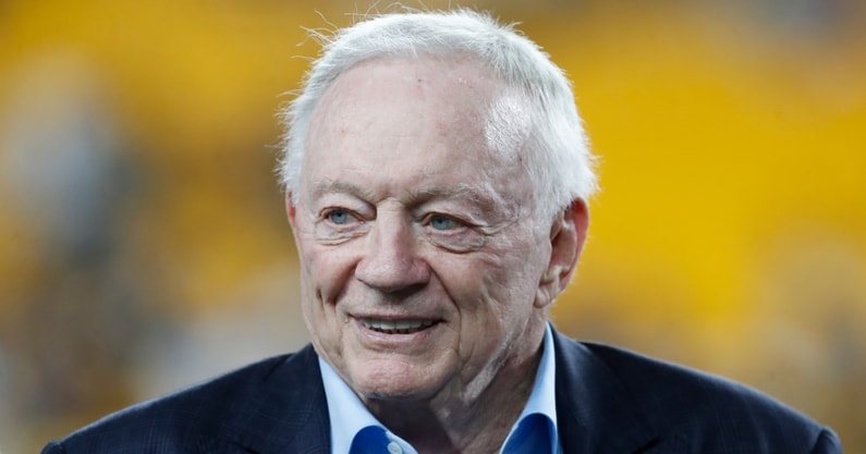 Jerry Jones (1)