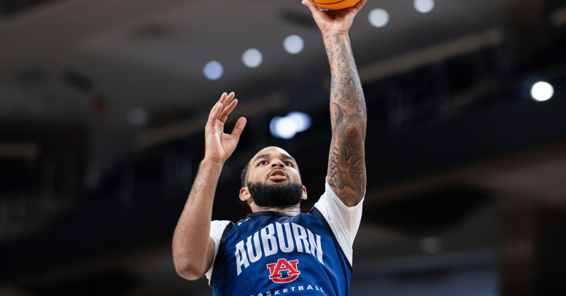 Johni Broome (Photo by Auburn Athletics)
