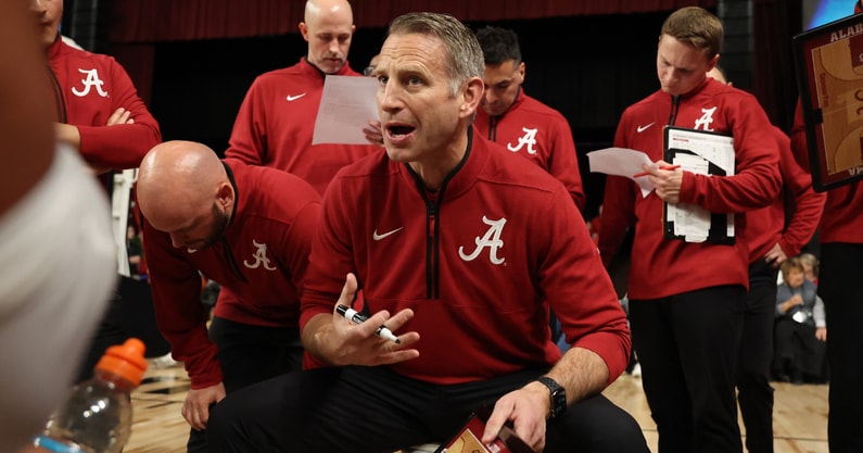 Alabama coach Nate Oats