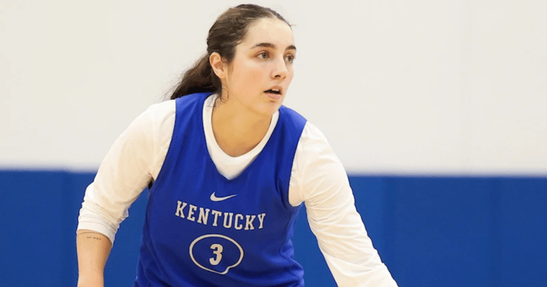 georgia-amoore-receives-votes-for-ap-preseason-all-american-team