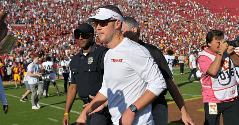 USC Trojans head coach Lincoln Riley walks off the field following the game against the Penn State Nittany Lions at United Airlines Field at the Los Angeles Memorial Coliseum