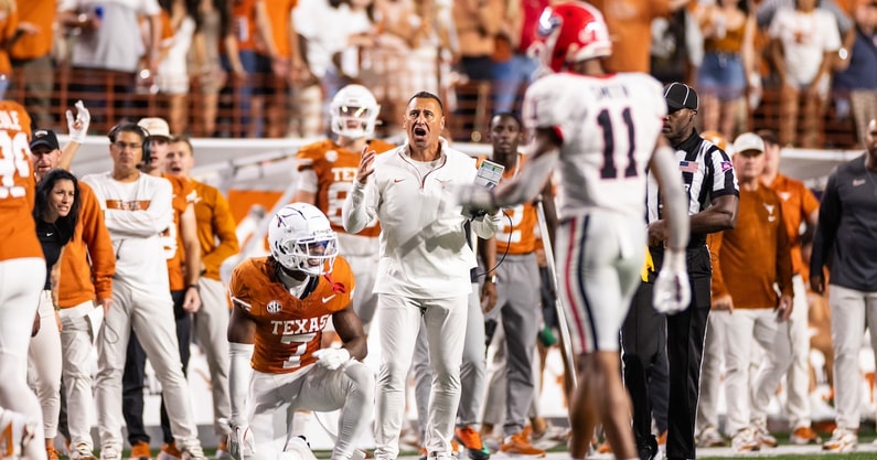 NCAA Football: Georgia at Texas