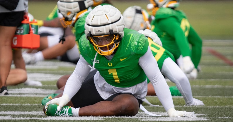 Oregon ducks football jordan online