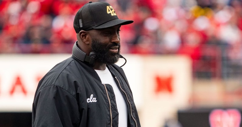 NCAA Football: UCLA at Nebraska