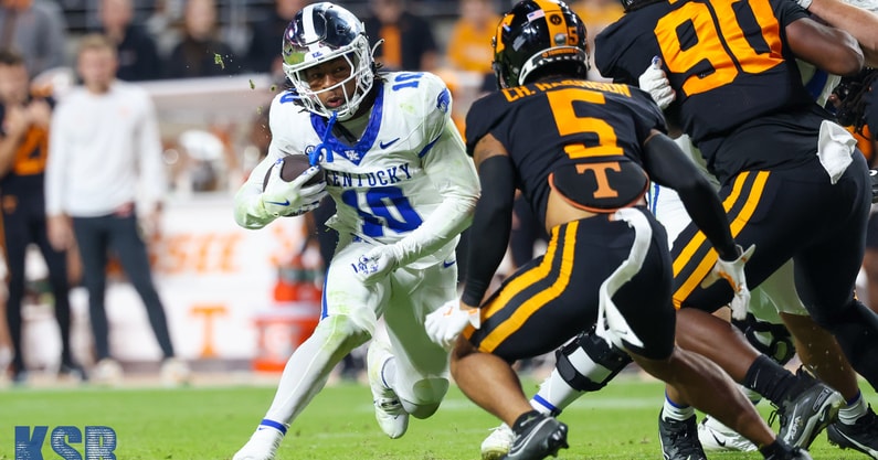 Jamarion Wilcox jukes a Tennessee defender - Mont Dawson, Kentucky Sports Radio