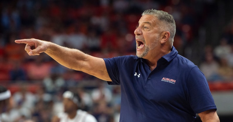 Bruce Pearl (Photo by USA Today)