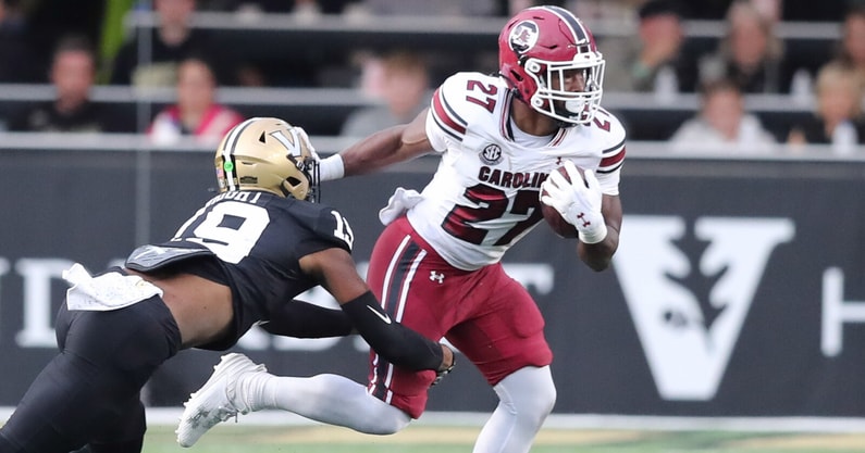 oscar-adaway_54128534091_o-South Carolina Gamecocks football vs Vanderbilt Commodores-Nov 9 2024-Credit CJ Driggers GamecockCentral