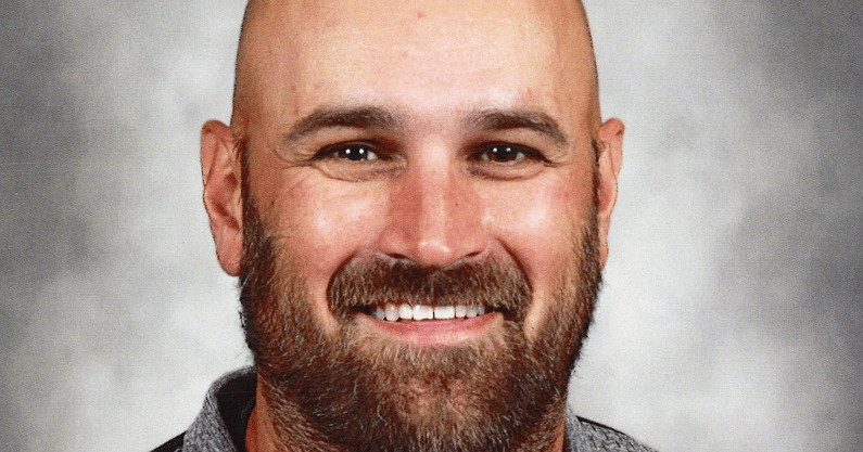 RIVALS - Tony Janssen, Auburn Coach