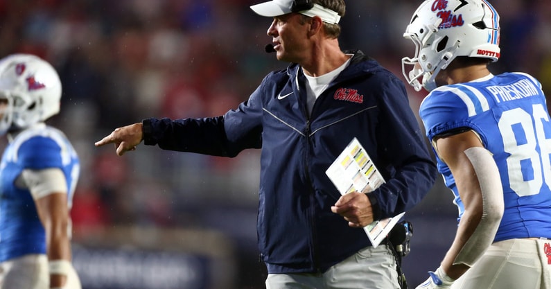 NCAA Football: Georgia at Mississippi