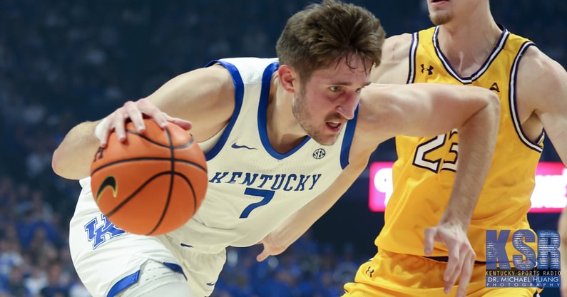 Kentucky forward Andrew Carr - Dr. Michael Huang, Kentucky Sports Radio