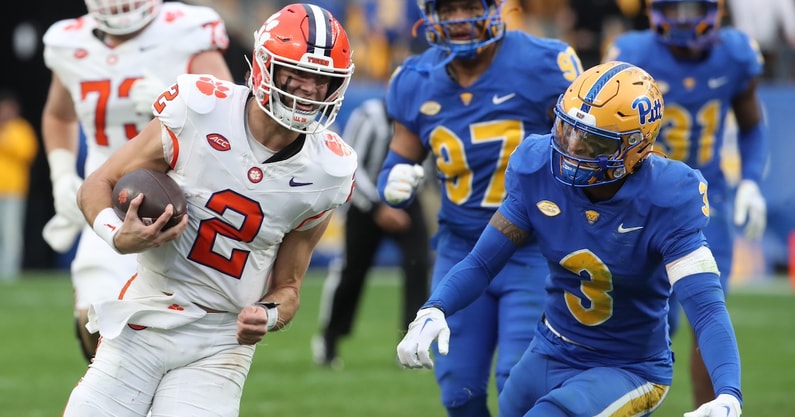 NCAA Football: Clemson at Pittsburgh