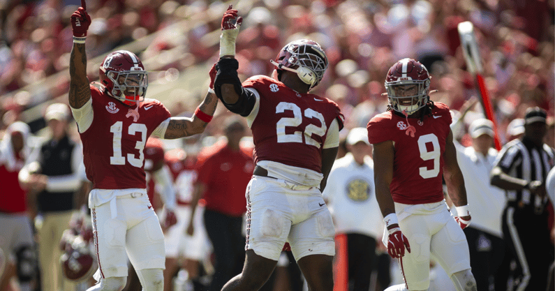 Alabama defense vs. South Carolina