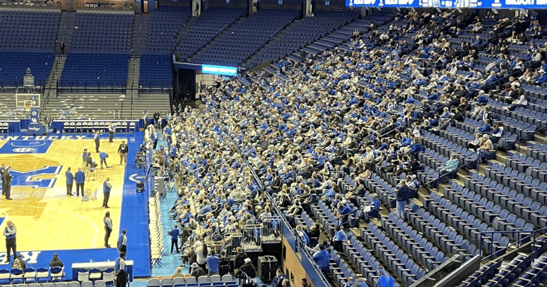 Mark Pope postgame radio crowd at Rupp Arena - Zack Geoghegan, Kentucky Sports Radio