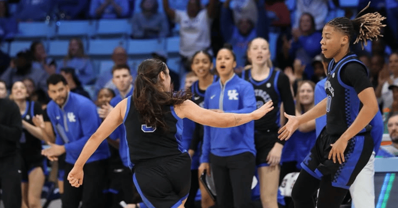 kentucky-wbb-no-16-north-carolina-in-chapel-hill-in-sec-acc-challenge (1)