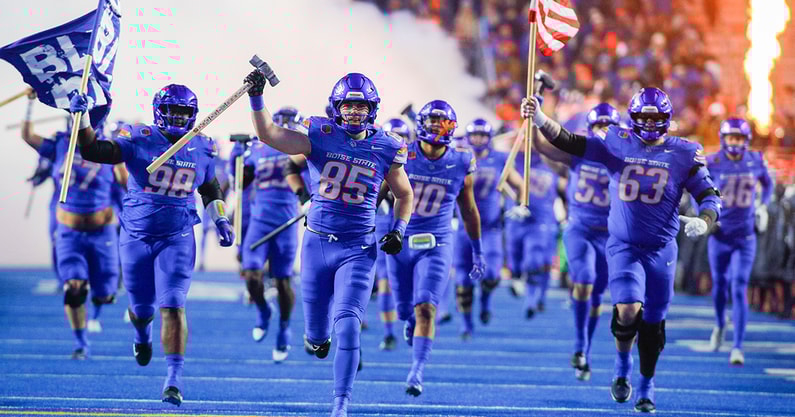 Boise State Broncos win Mountain West CFP