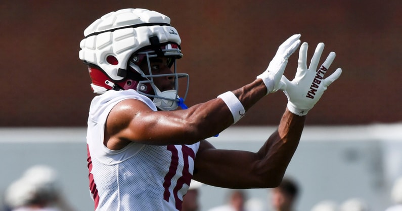 former-5-star-sec-signee-locks-ole-miss-visit