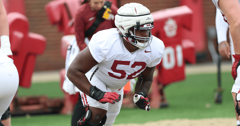 Alabama OL Tyler Booker