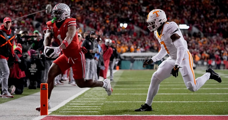 Adam Cairns/Columbus Dispatch / USA TODAY NETWORK via Imagn Images