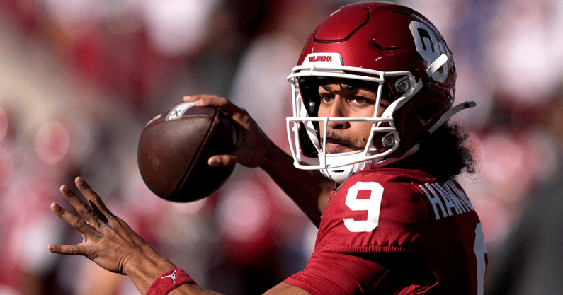 Oklahoma QB Michael Hawkins Jr.