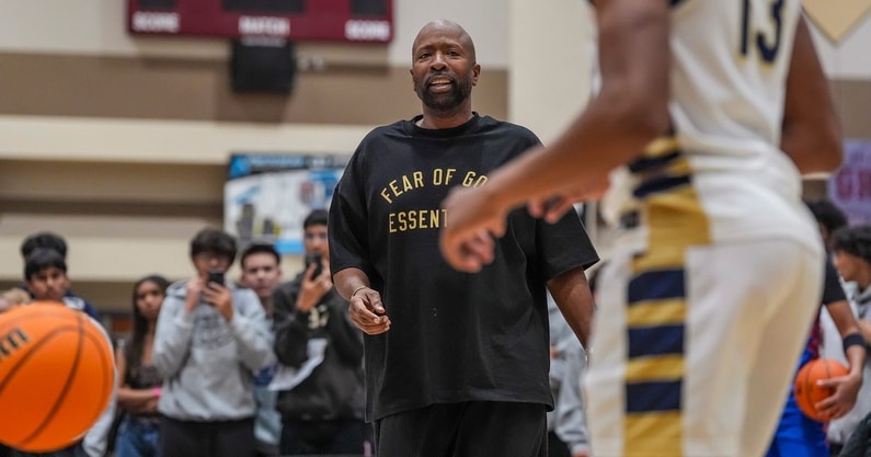Kenny Smith - High School Basketball)