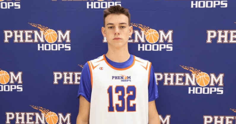 South Carolina basketball recruiting target Cole Cloer. Photo by: Colby Lewis | Phenom Hoops