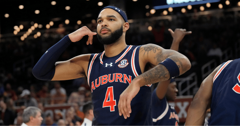 Johni Broome (Photo by USA Today)