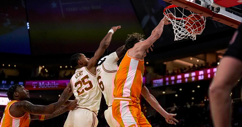 Cade Phillips, Tennessee Basketball | Aaron E. Martinez/American-Statesman / USA TODAY NETWORK via Imagn Images