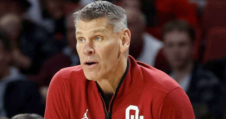 Oklahoma HC Porter Moser