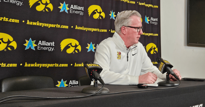 Fran McCaffery(16)