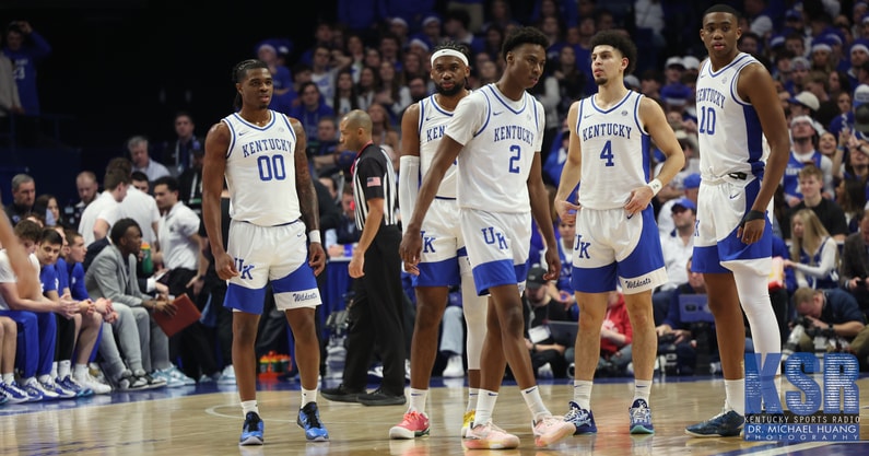 Deja Blue Pope s First Kentucky Basketball Team is Similar to Calipari s Last Team